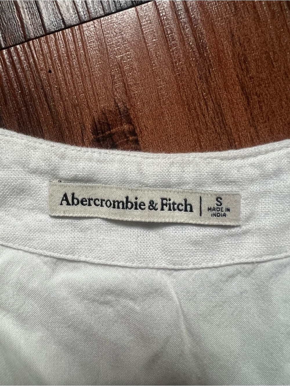 Abercrombie & Fitch Women's Linen Blend White Embroidered Eyelet Tie-front Top S - Picture 3 of 3